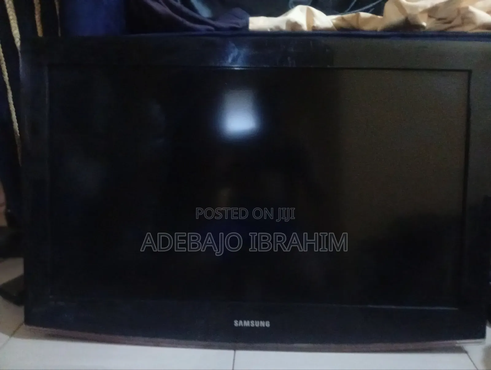 Samsung 32inches