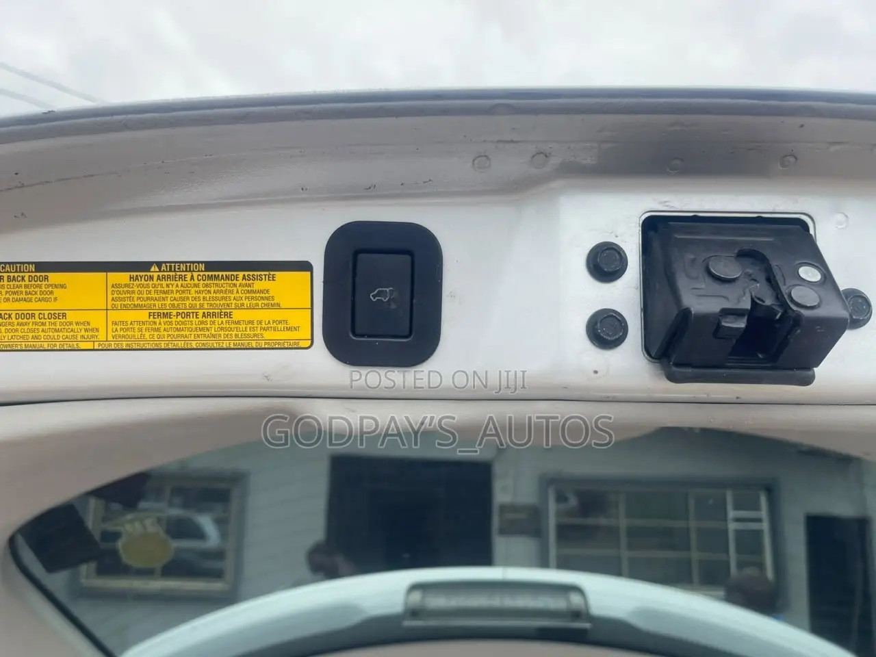 Toyota Venza XLE 2012 Silver