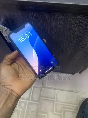 Apple iPhone XR 64 GB Black