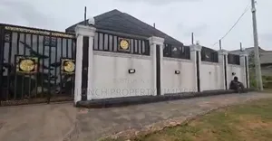 3bdrm Bungalow in Benin City for sale