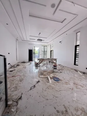 Modern Ceiling Construction Service