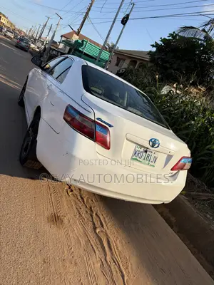 Toyota Camry 2008 White