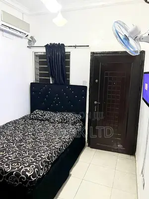 Girls Room for Two