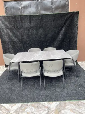 Advanced 6 Seater Dinning Set