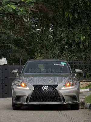 Lexus IS 350 AWD 2016 Gray