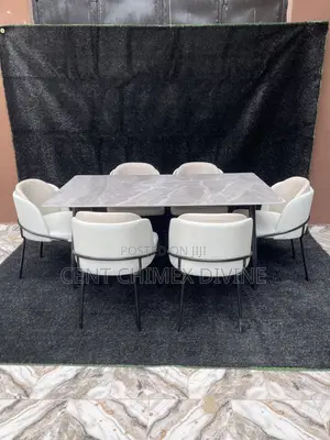 Modern 6 Seater Dinning Set