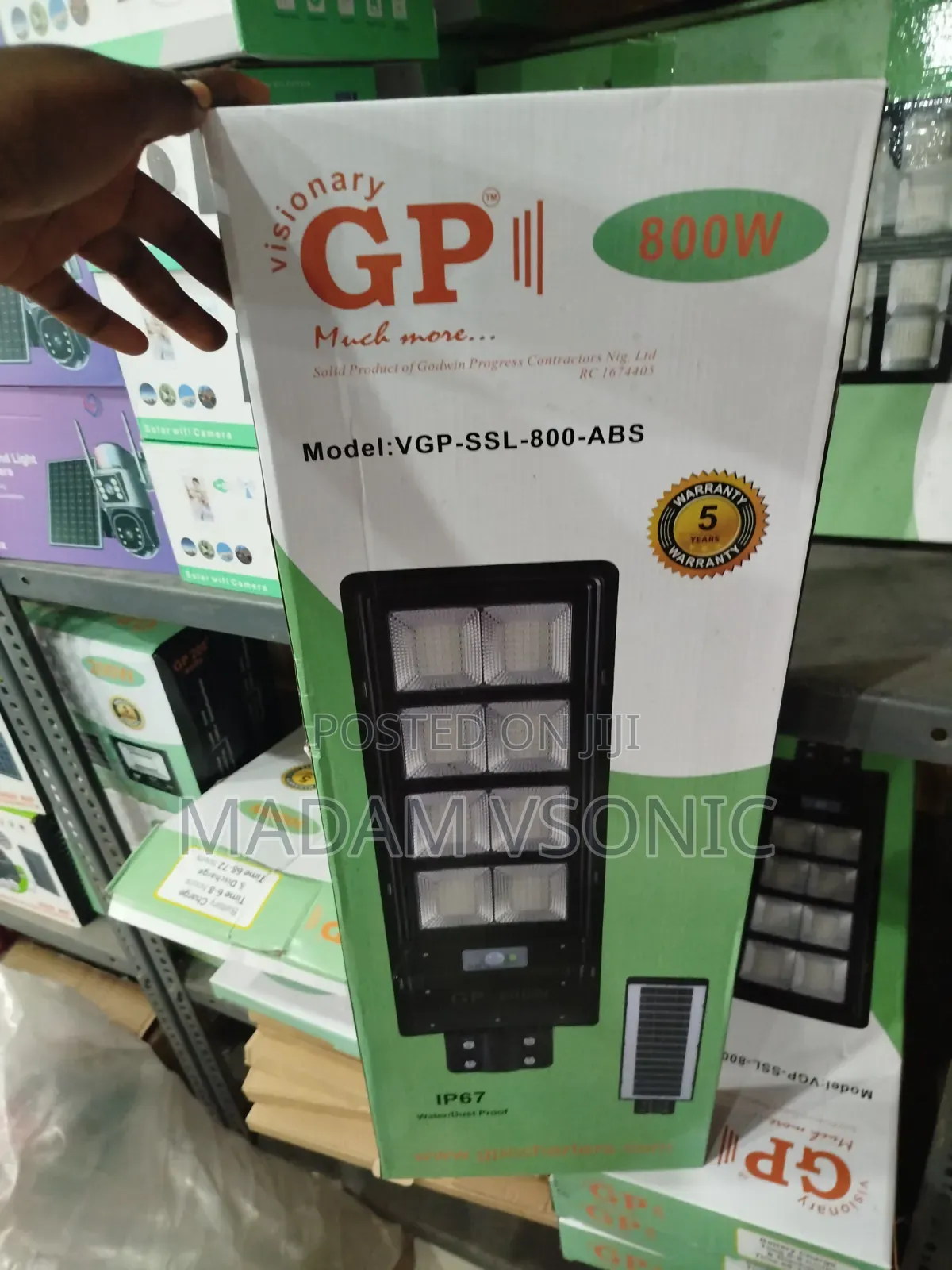 GP 800W Solar Powered Street Light
