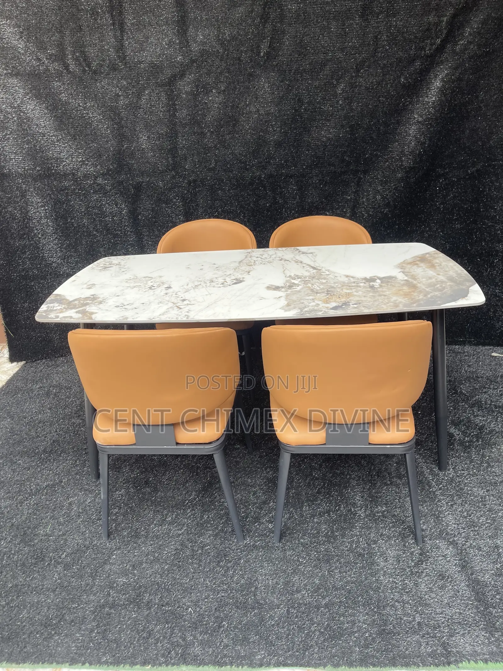 Advanced Dinning by 6 Seaters