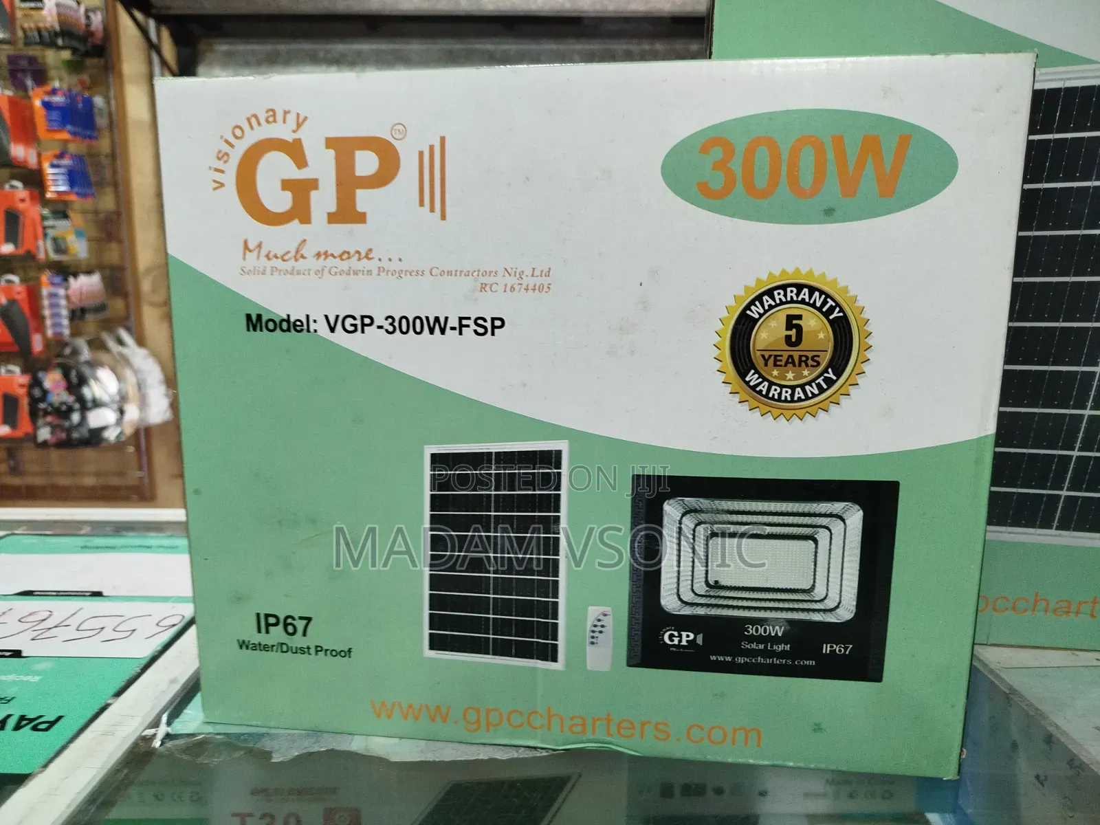 GP 300W Solar Powered Floodlight