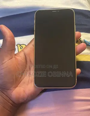 Apple iPhone 11 64 GB Yellow