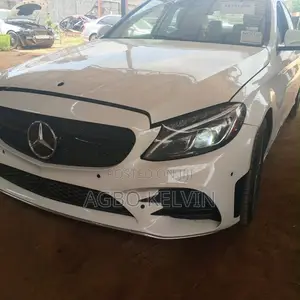 Mercedes-Benz C300 2015 White