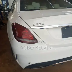 Mercedes-Benz C300 2015 White