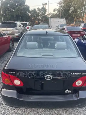 Toyota Corolla 2002 Black