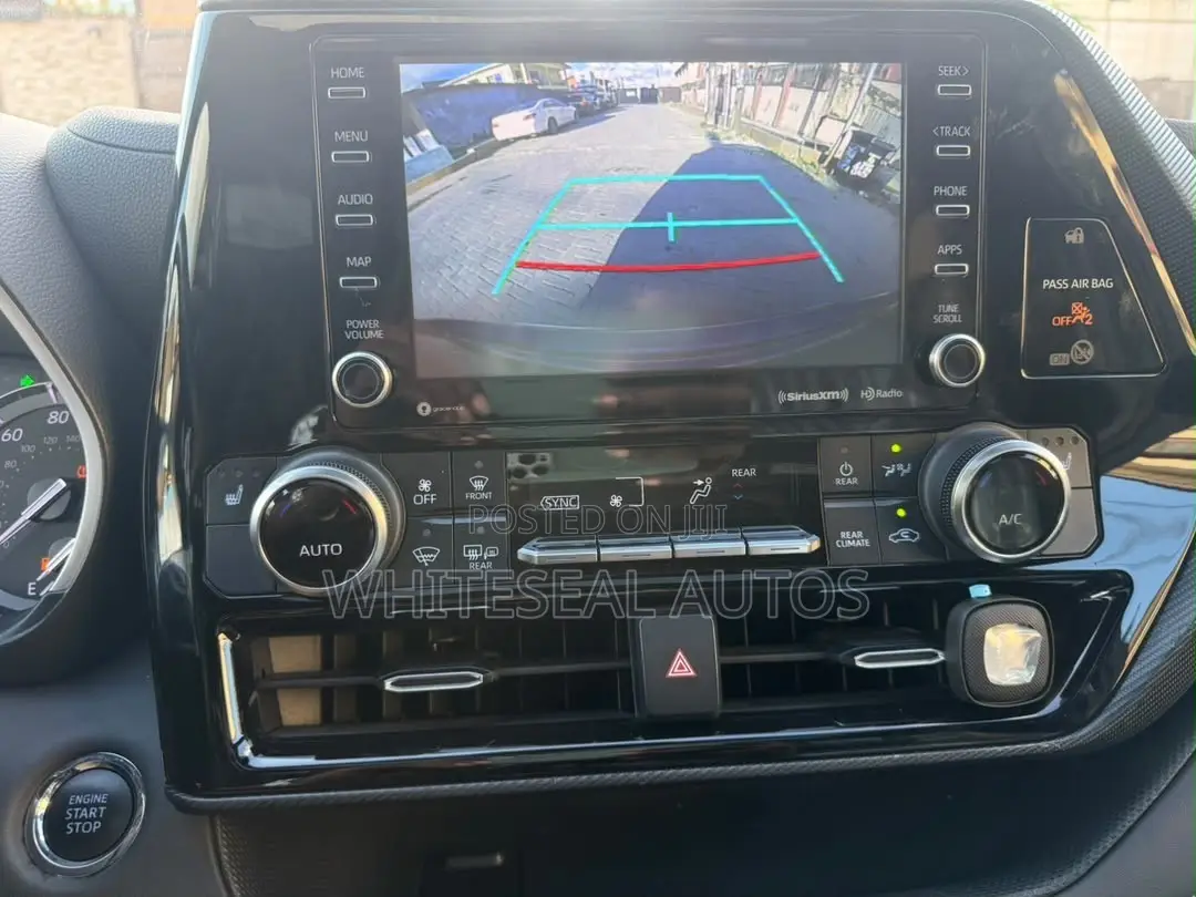 Toyota Highlander XSE 2022 Gray