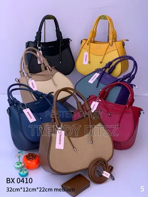 Stylish Two-Tone Handbag With Wallet & Shoulder Strap | 4 Colours
