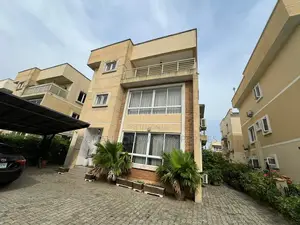 Furnished 5bdrm House in Osapa london for sale