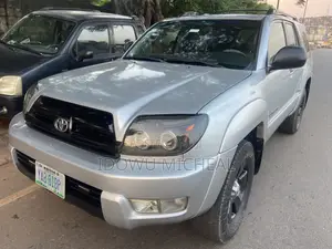 Toyota 4-Runner 2004 Silver