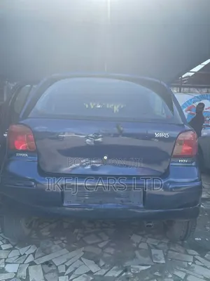 Toyota Yaris 2004 Blue