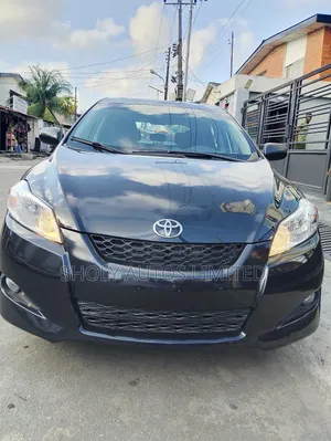 Toyota Matrix L Hatchback FWD (1.8L 4cyl) 2014 Black
