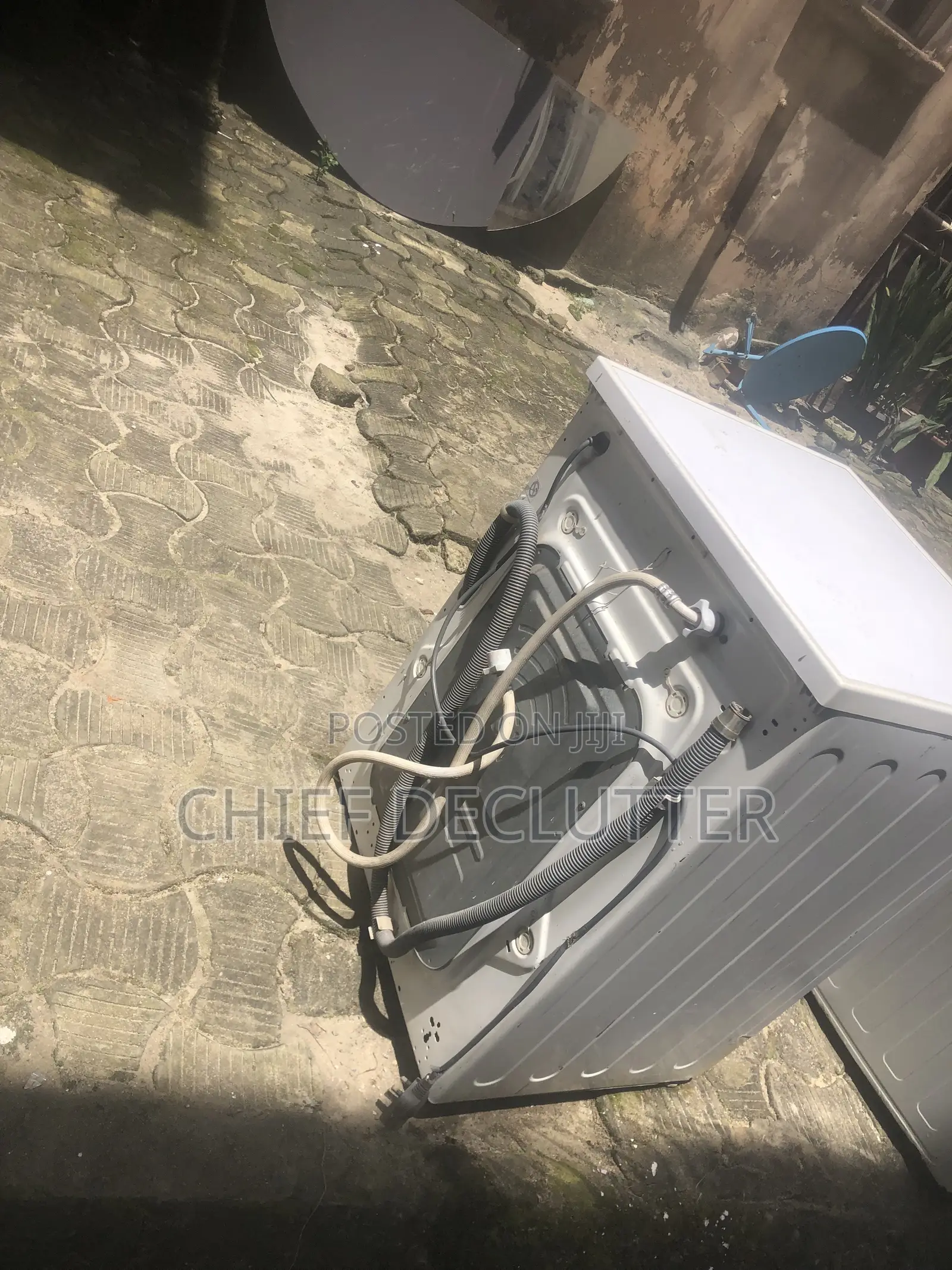 7.5kg Clean LG Automatic Washing Machine