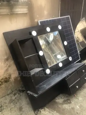 4ft Dressing Mirror With Lights , Shelves and Drawers