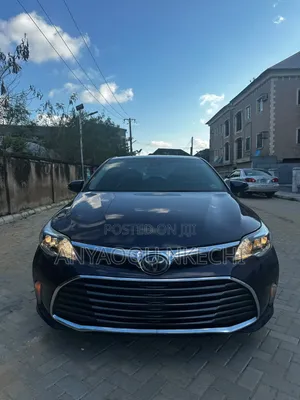 Toyota Avalon XLE (3.5L 6cyl 6A) 2018 Blue