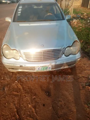 Mercedes-Benz C-Class 2005 Silver