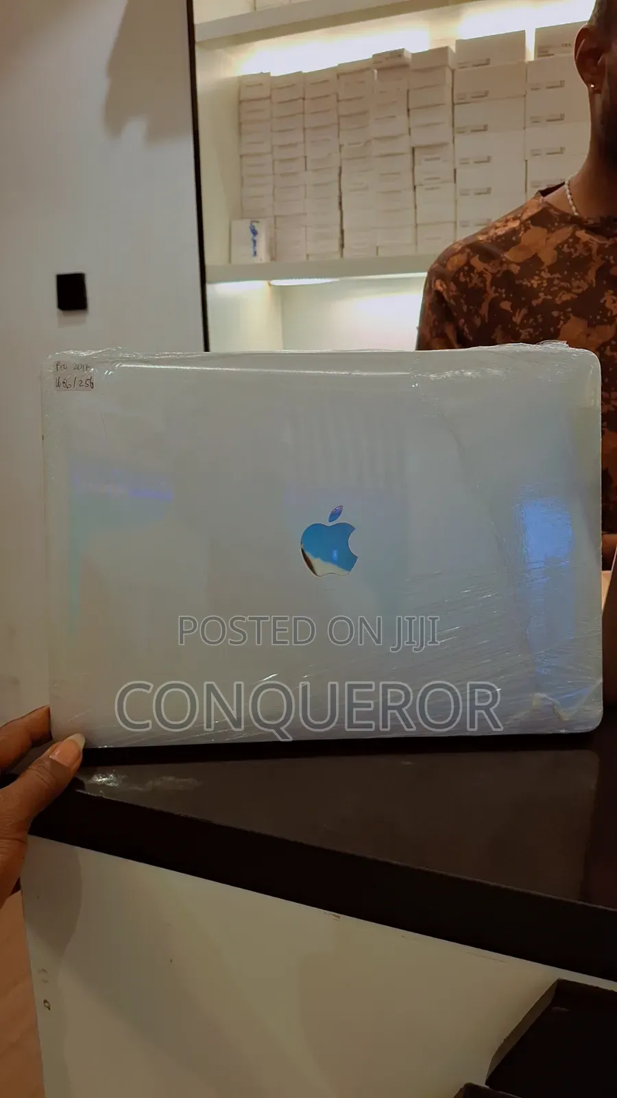 Laptop Apple MacBook Pro 2017 8GB Intel Core i5 SSD 256GB