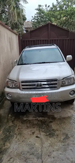 Toyota Highlander 2005 Silver