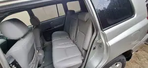 Toyota Highlander 2005 Silver