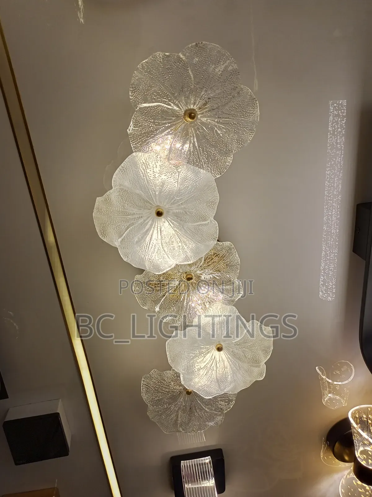 Luxury Living Room Wall Light New Background Wall Decorative Light