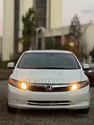 Honda Civic 2012 White
