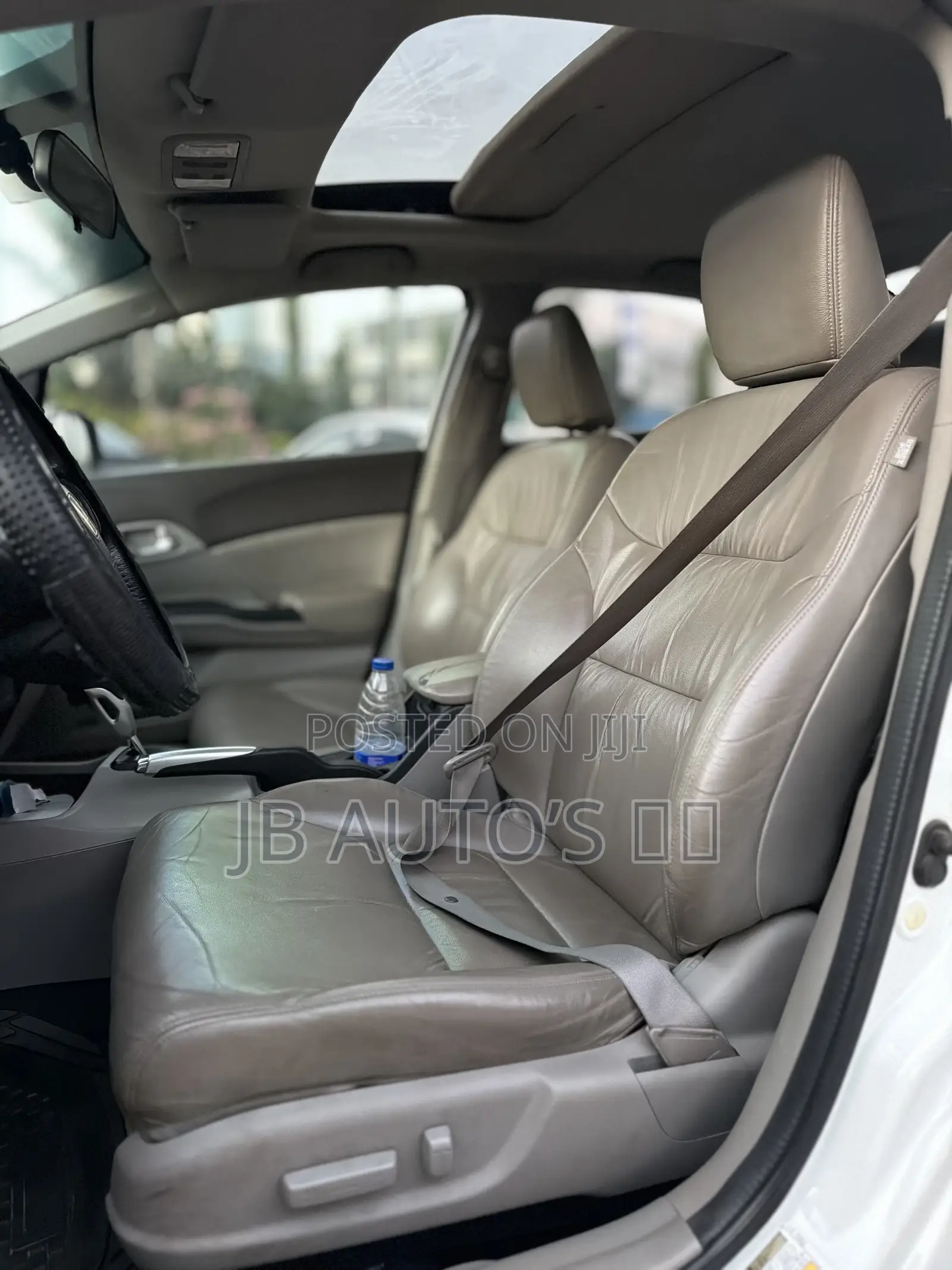 Honda Civic 2012 White