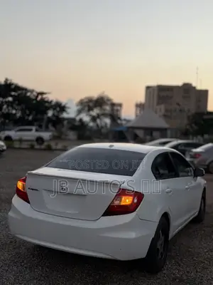 Honda Civic 2012 White