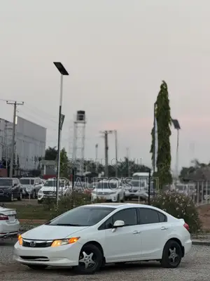 Honda Civic 2012 White
