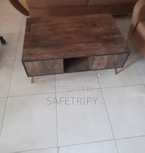 Wooden Center Table With Drawer - Neatly Used