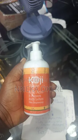 Koji White (Kojic Acid and Papaya Body Lotion)