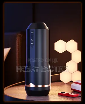 Rechargeable Thrusting Men's Masturbator Cup