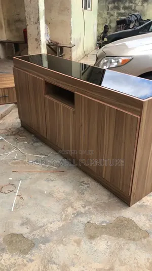 TV Console Cabinet With Tinted Glass and Six Doors