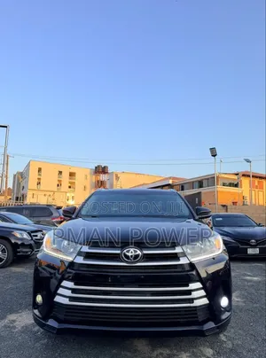 Toyota Highlander 2016 Black