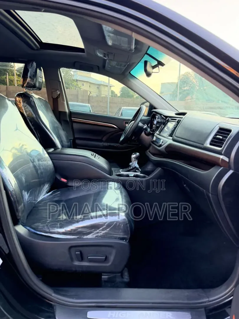 Toyota Highlander 2016 Black