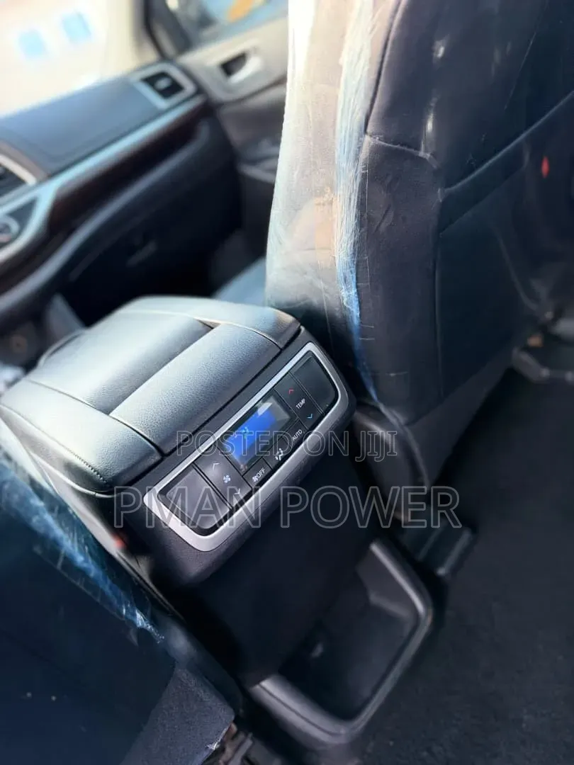 Toyota Highlander 2016 Black