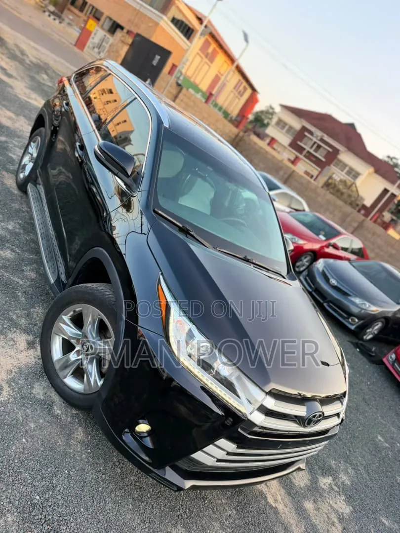 Toyota Highlander 2016 Black
