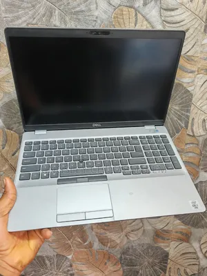 Laptop Dell Latitude 5511 16GB Intel Core i7 SSD 512GB