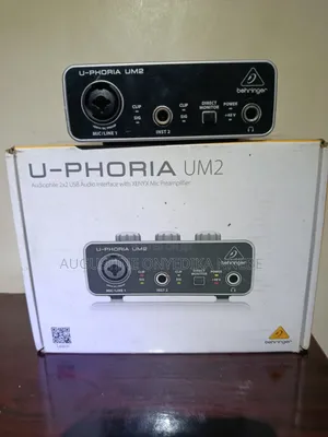 Behringer U-Phoria Um2 Audio Soundcard
