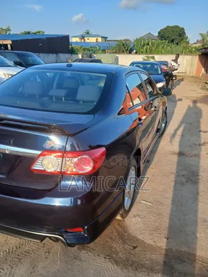 Toyota Corolla 2013 Blue
