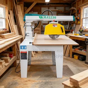 Heavy-Duty, Industrial Woodworking Radial Arm Saw