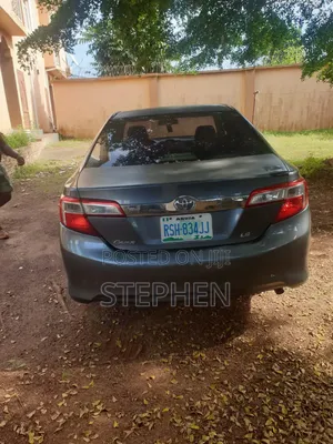 Toyota Camry 2014 Gray