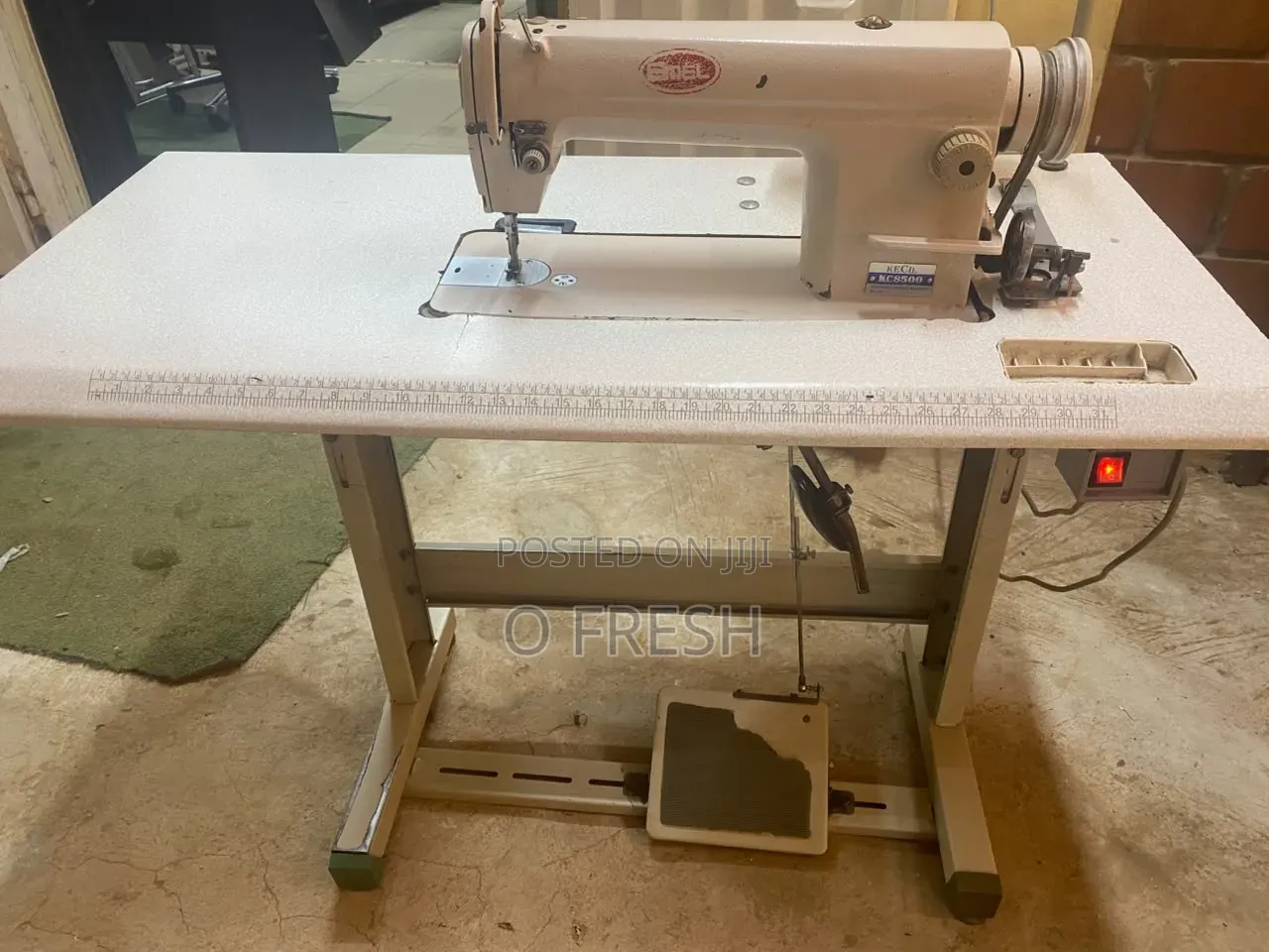 Iindustrial Sewing Machine
