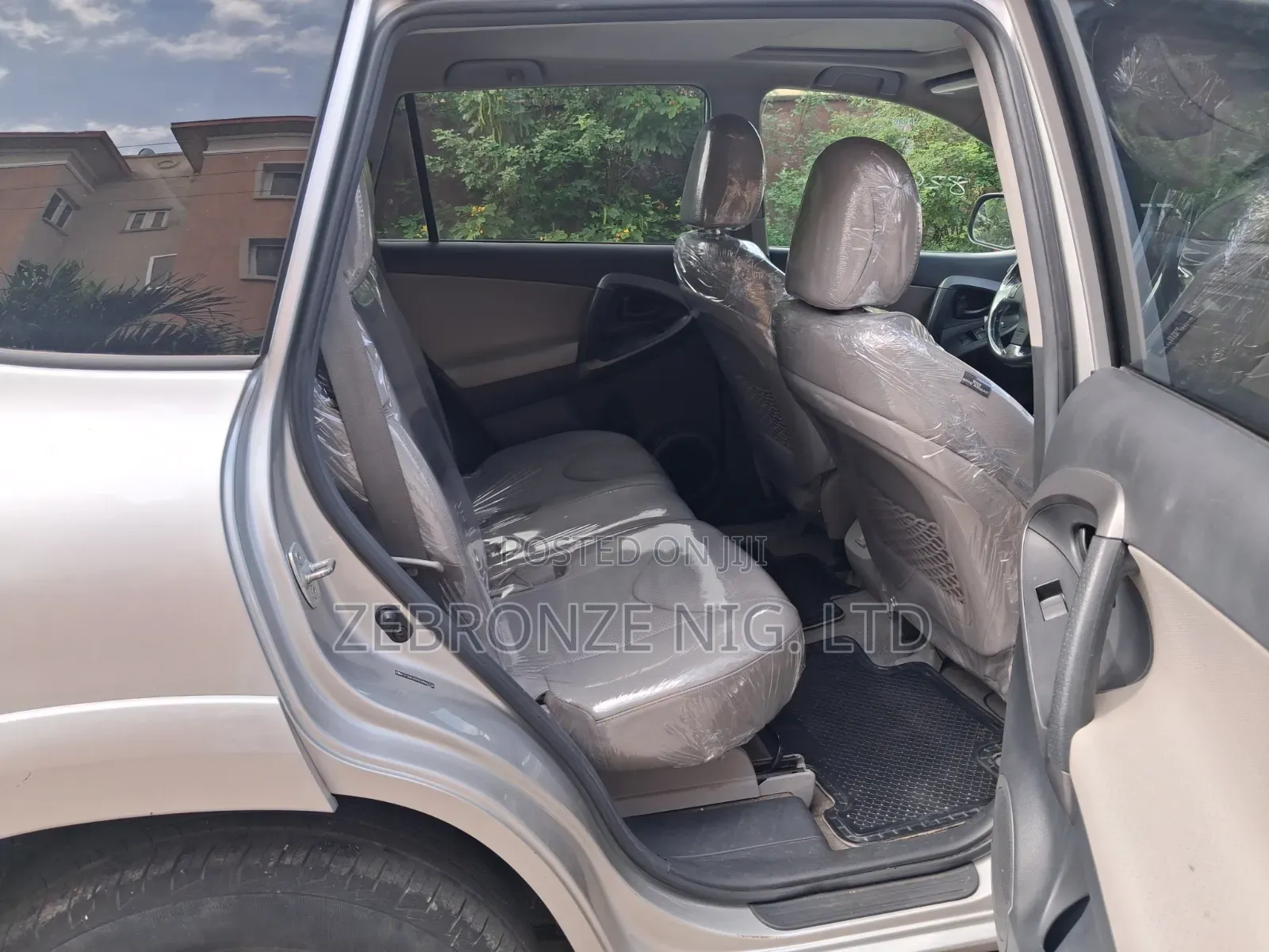 Toyota RAV4 2013 Silver